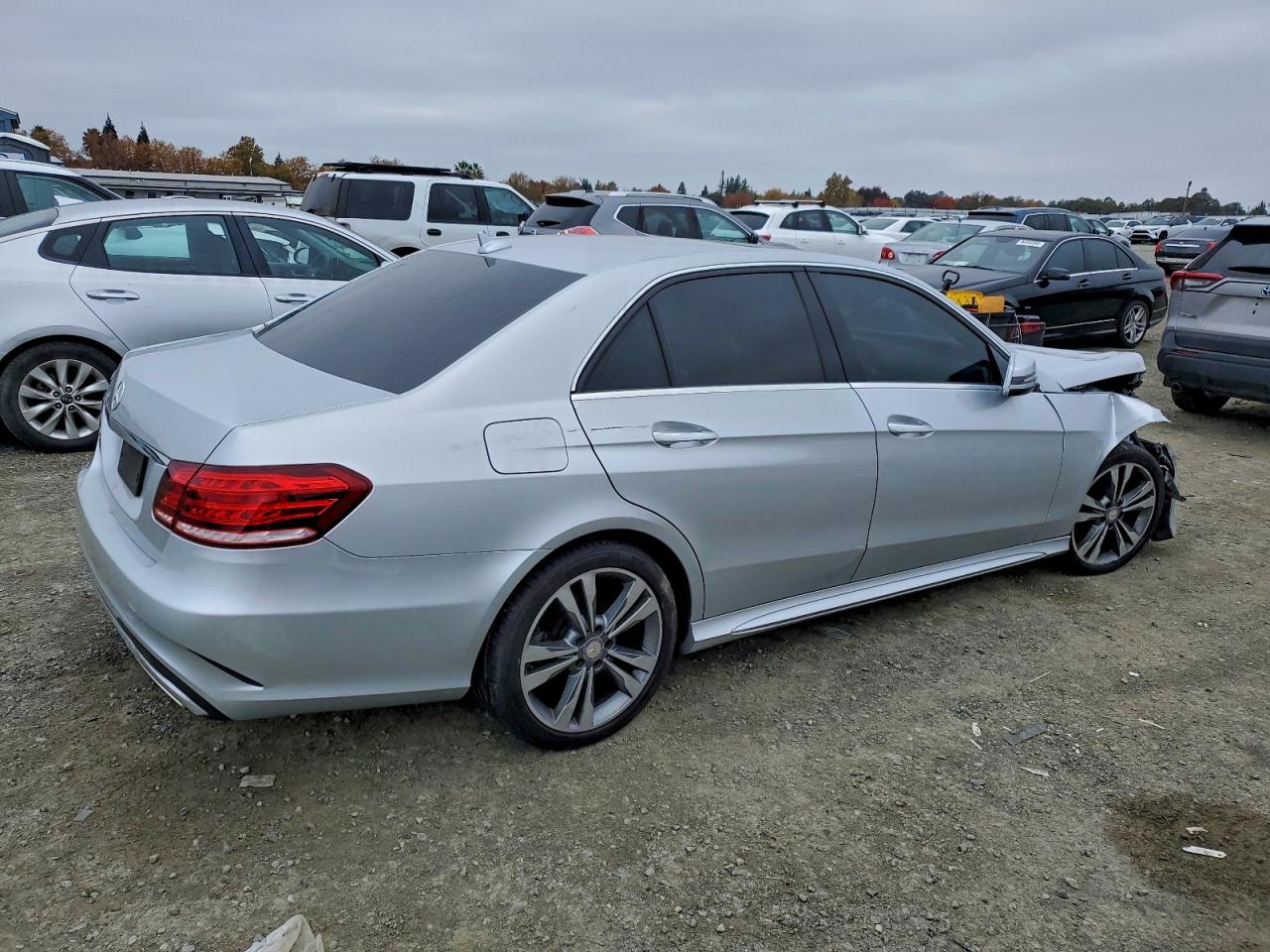 2016 MERCEDES-BENZ E-CLASS