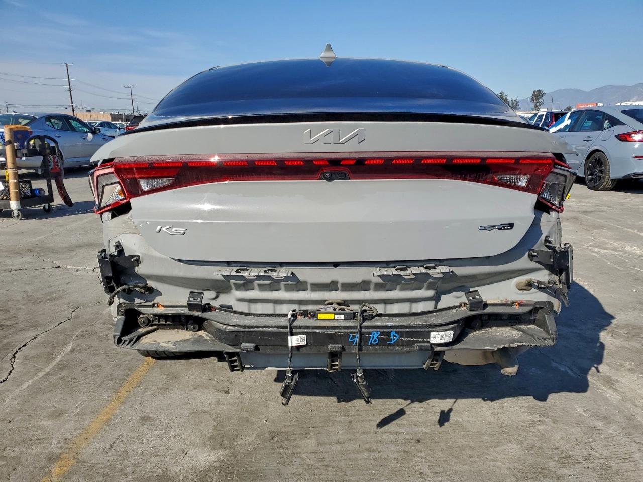 2022 KIA K5