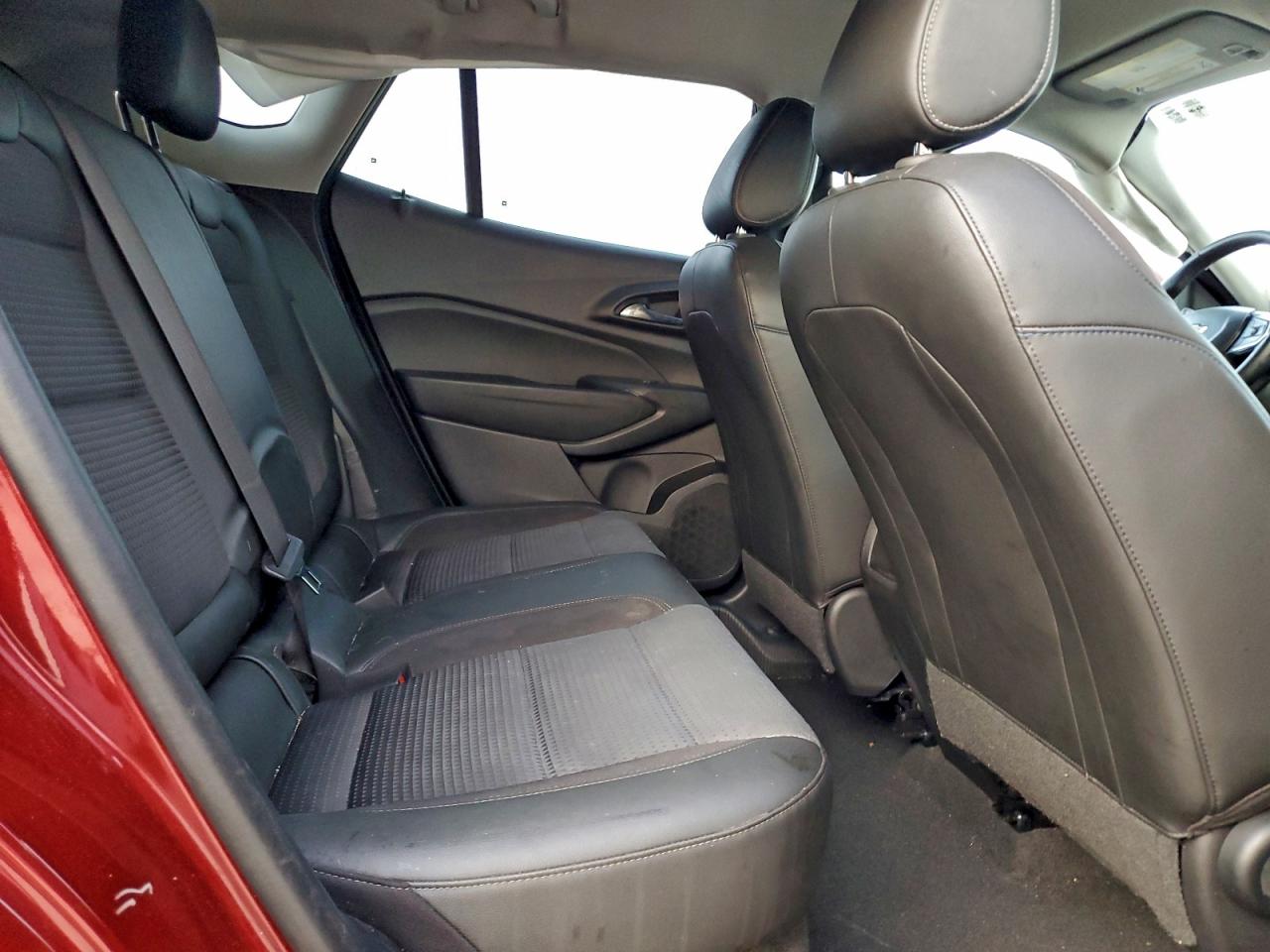 2025 CHEVROLET TRAX
