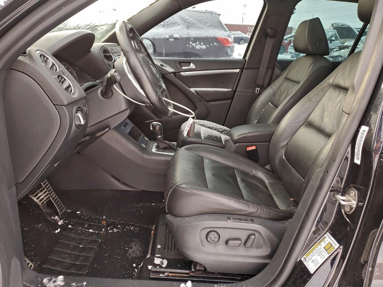 2015 VOLKSWAGEN TIGUAN