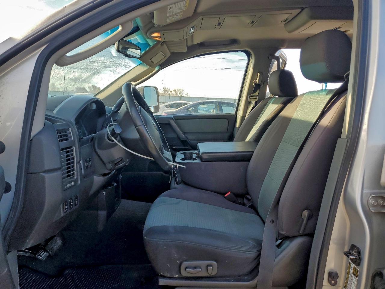 2007 NISSAN TITAN