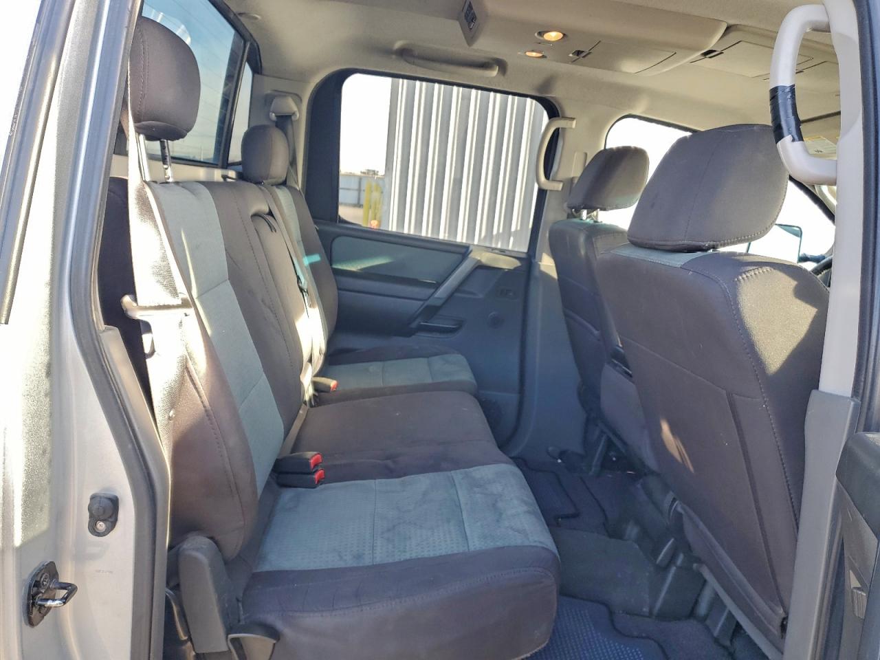 2007 NISSAN TITAN