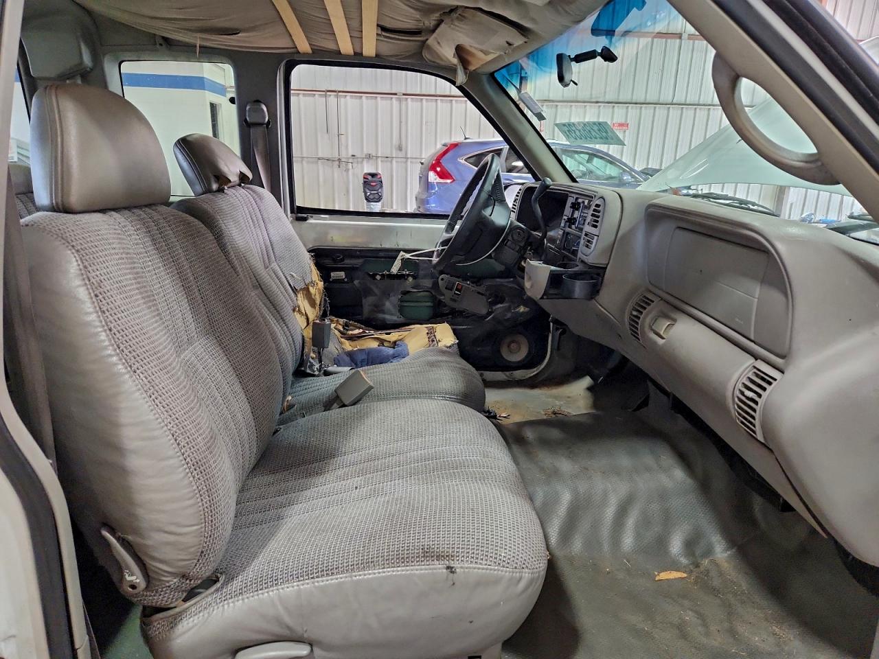 1998 GMC SIERRA
