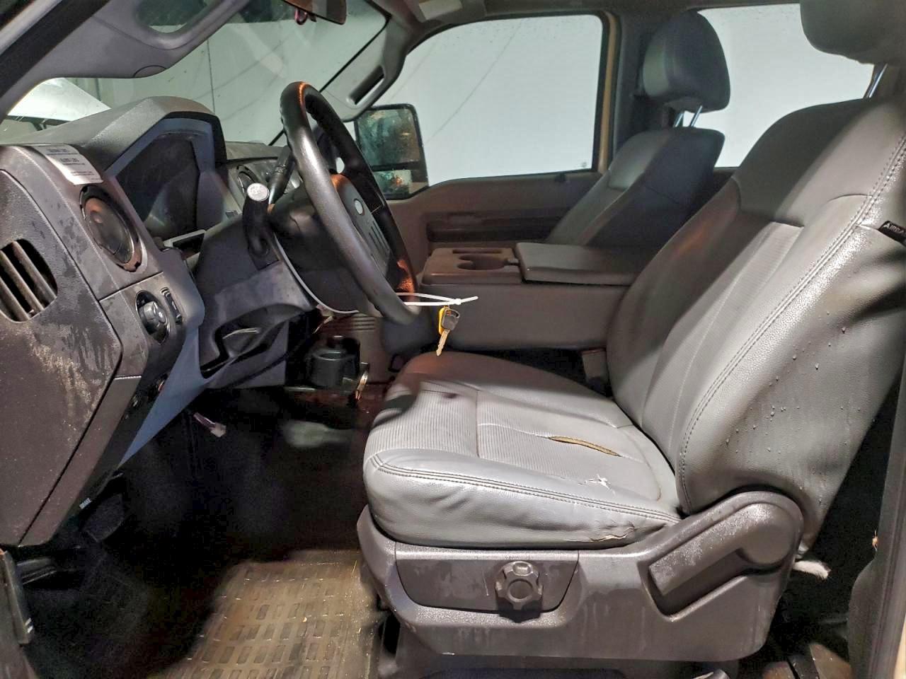 2015 FORD F450