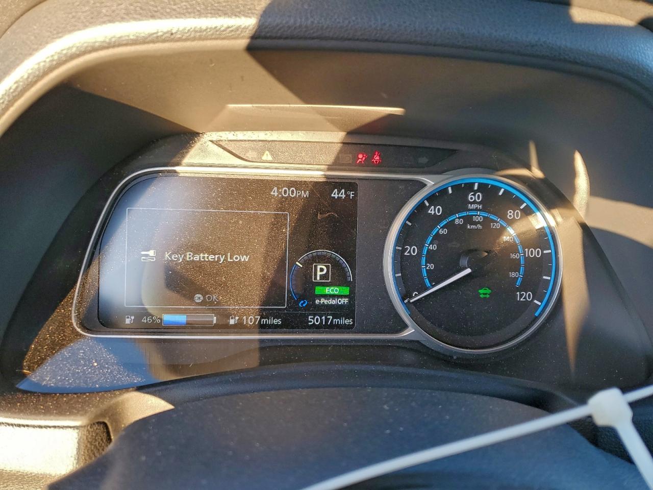 2024 NISSAN LEAF