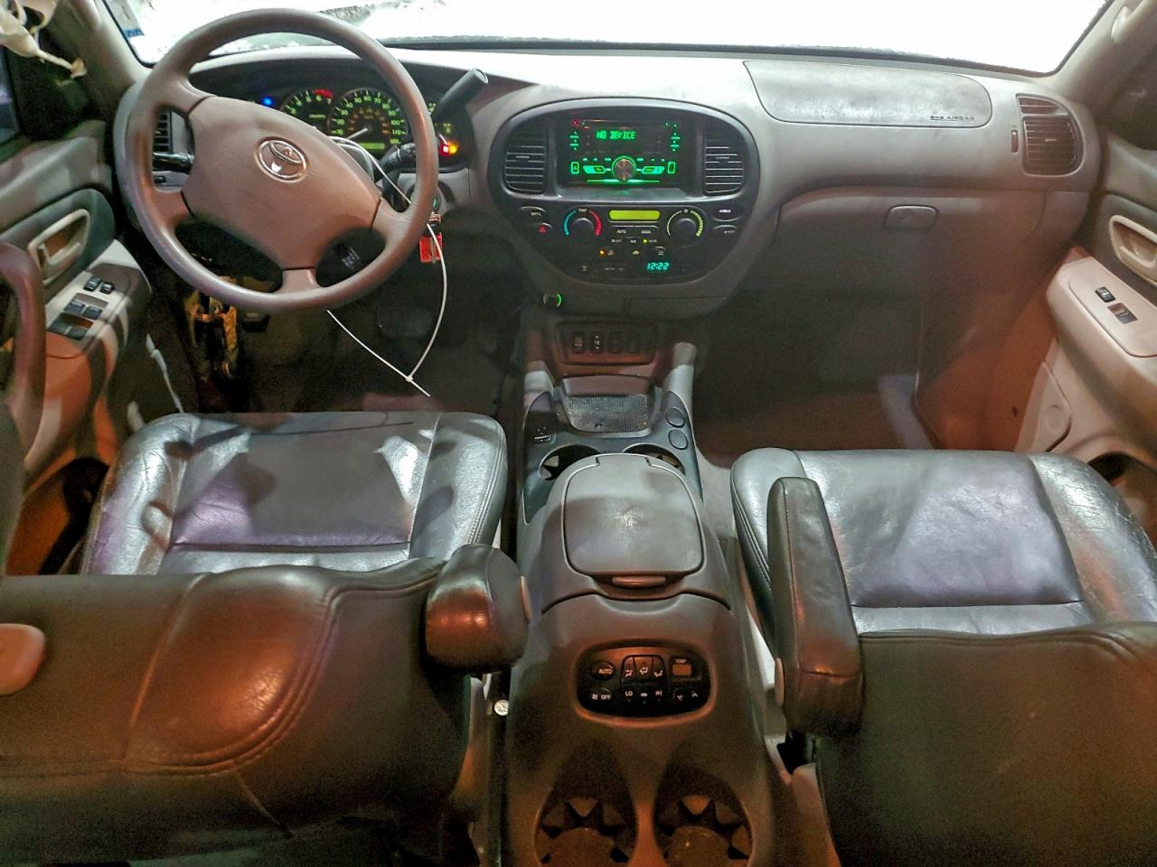 2005 TOYOTA SEQUOIA