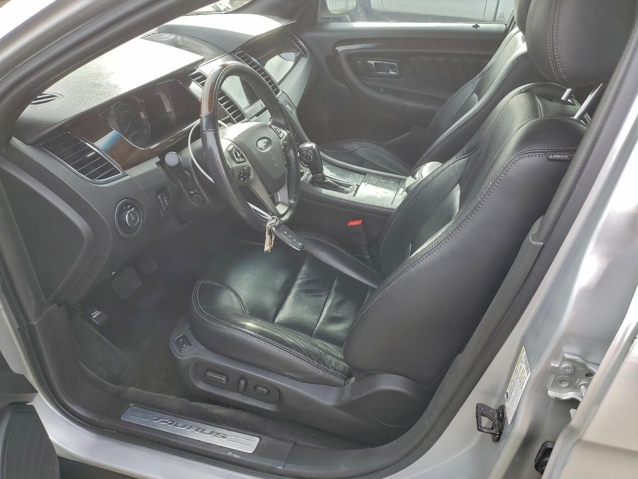 2017 FORD TAURUS