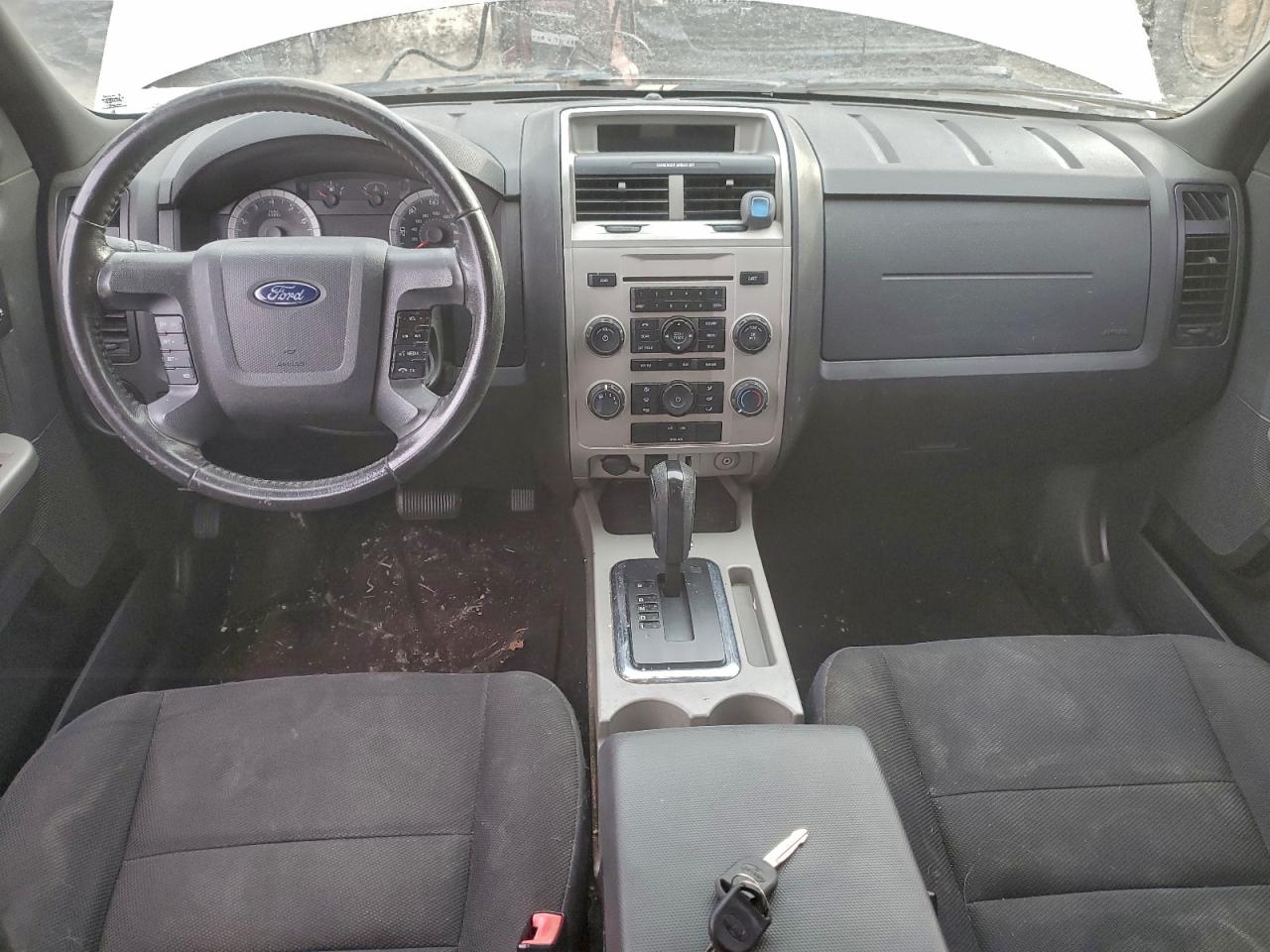 2009 FORD ESCAPE