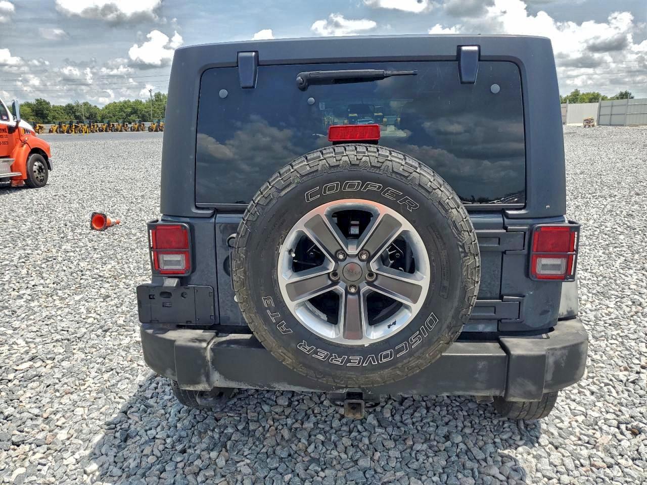 2017 JEEP WRANGLER