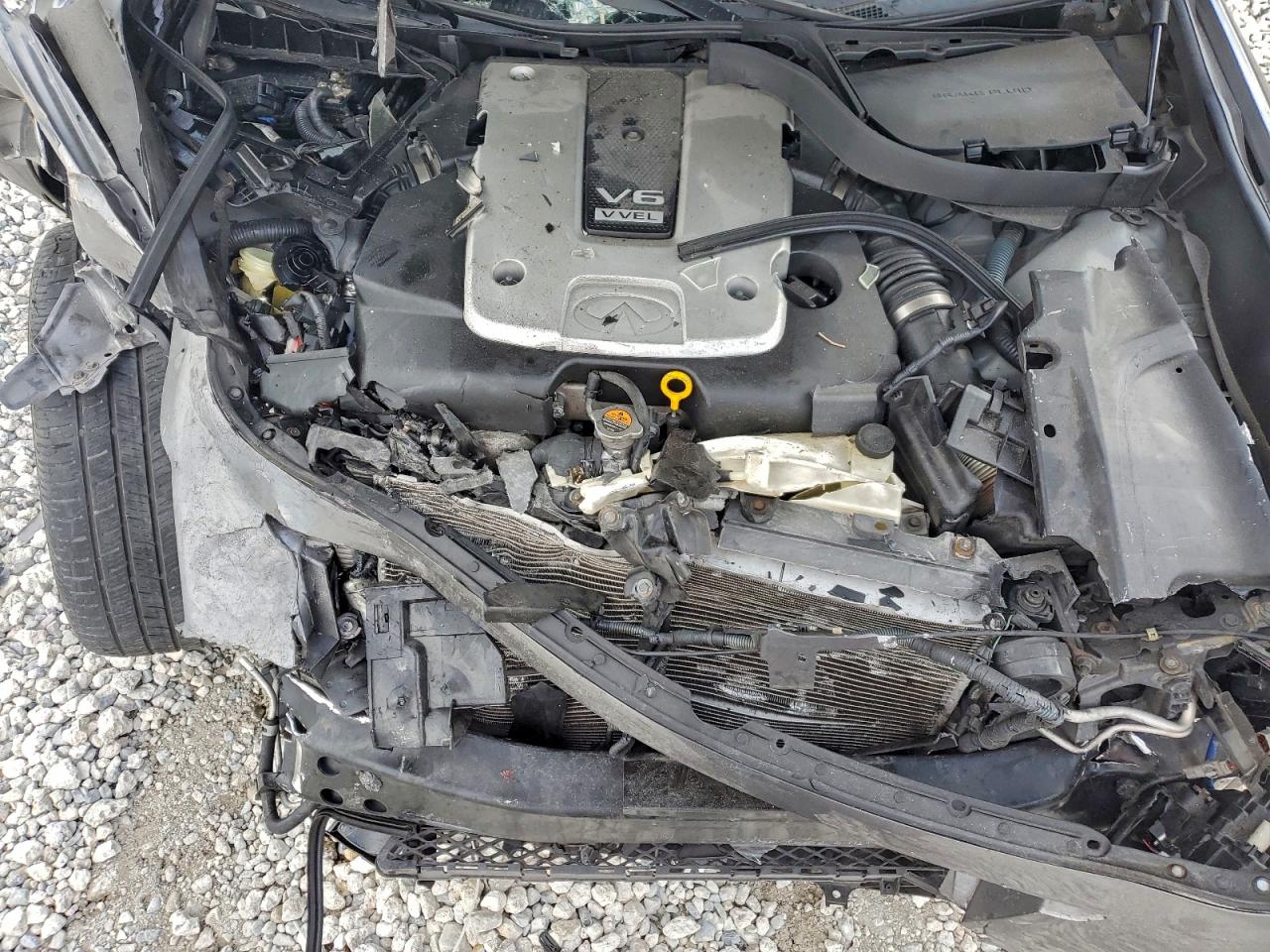 2011 INFINITI G37