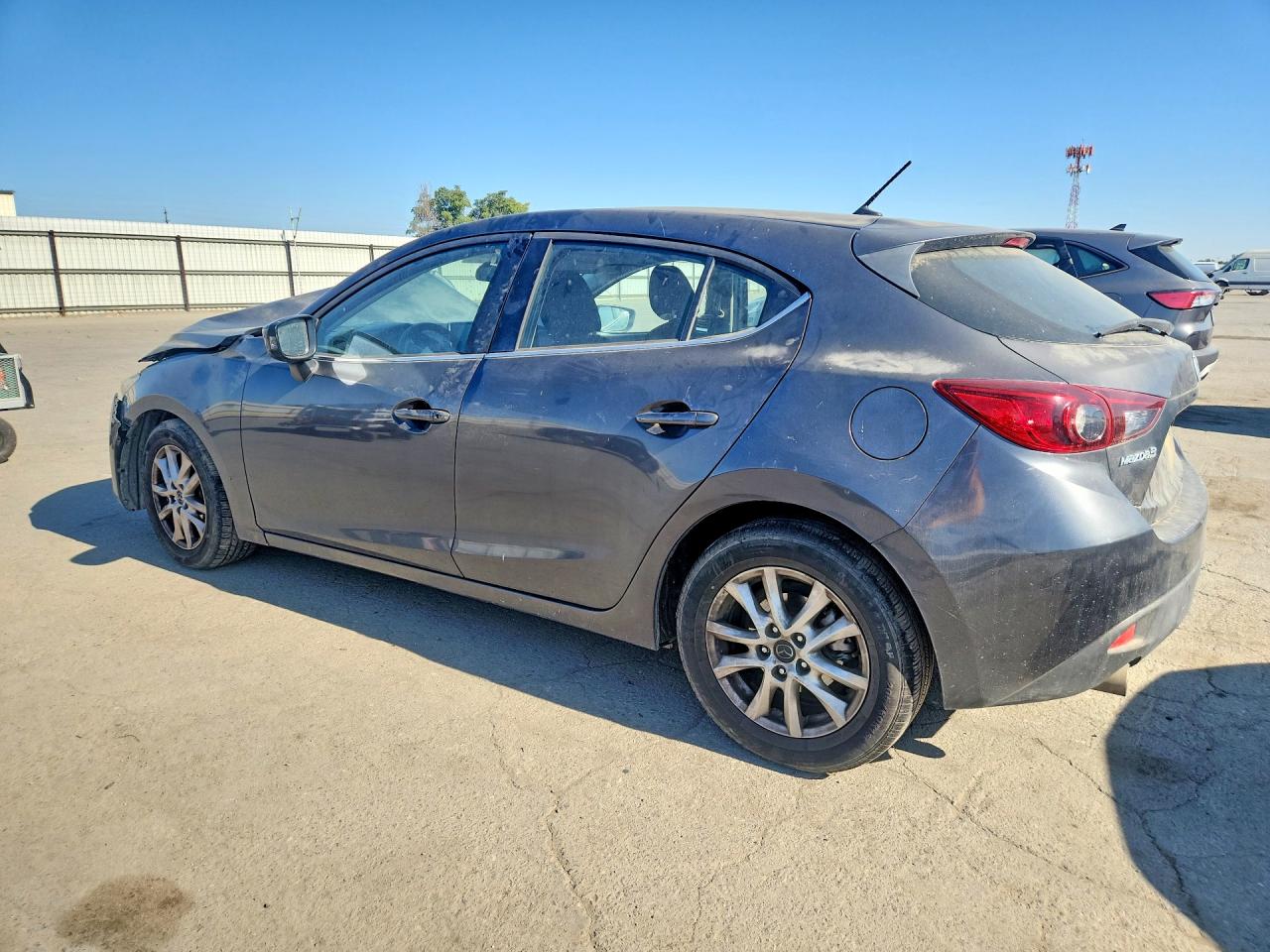2016 MAZDA 3