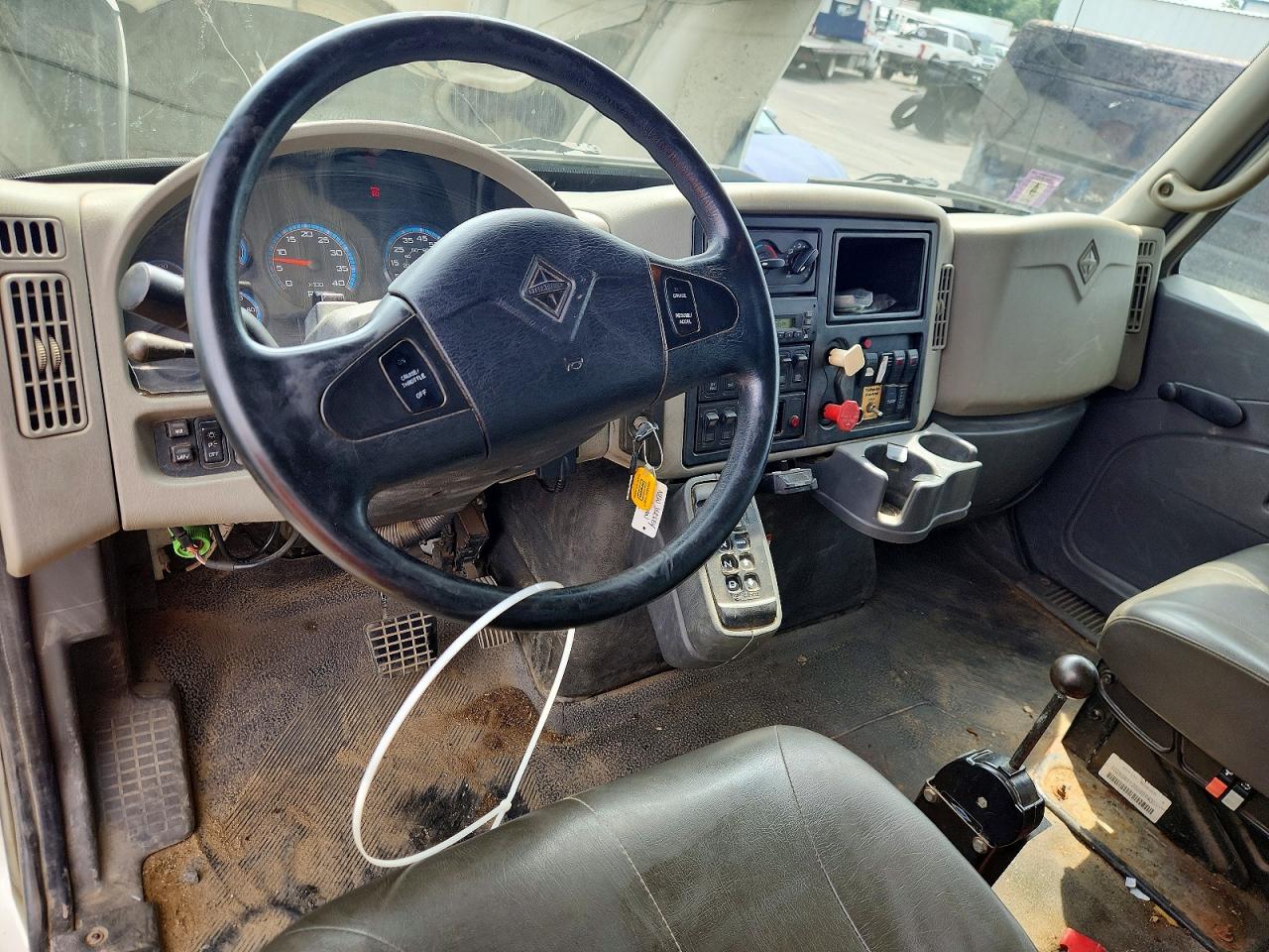 2009 INTERNATIONAL 4000 SERIE