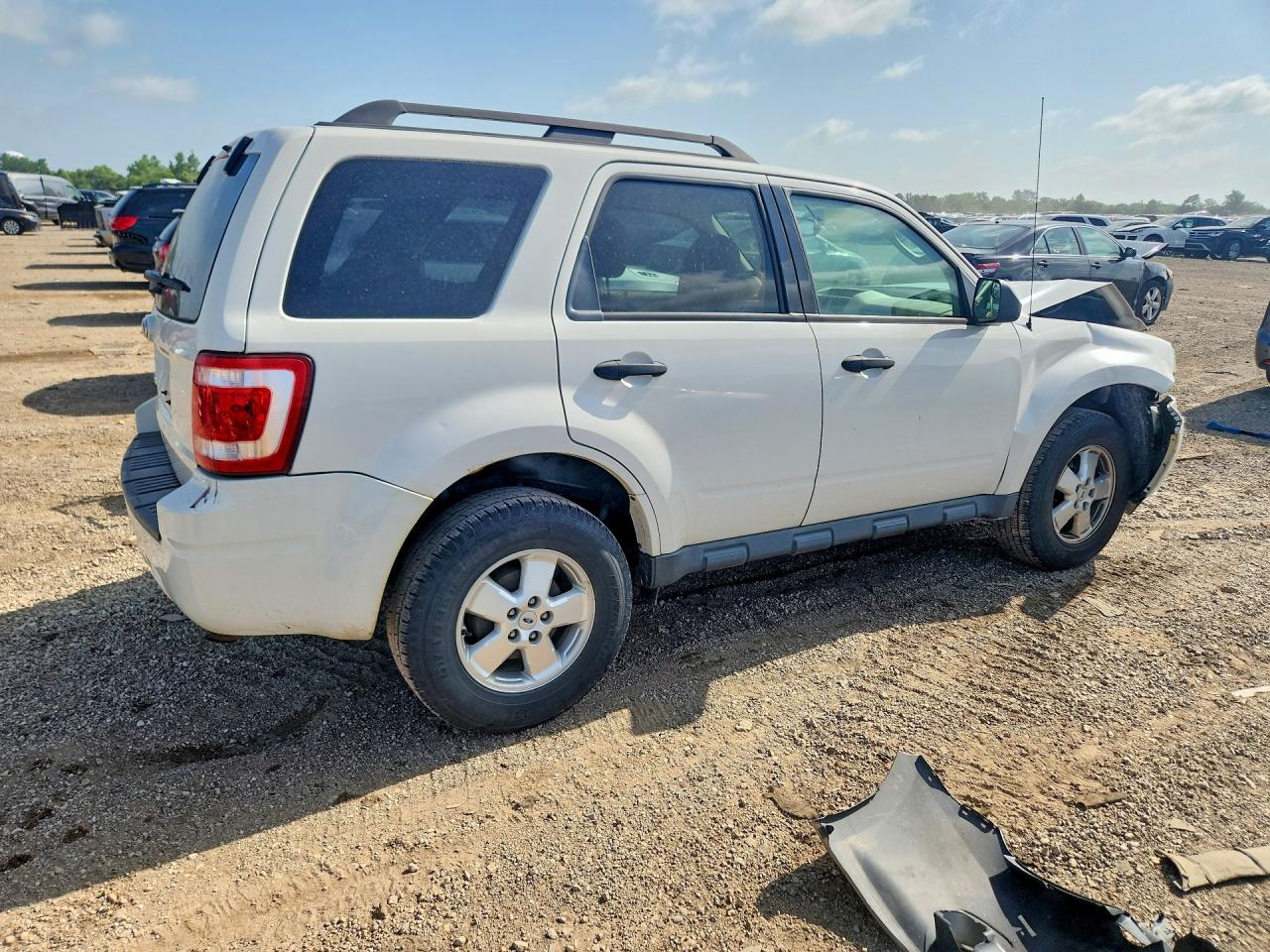 2012 FORD ESCAPE