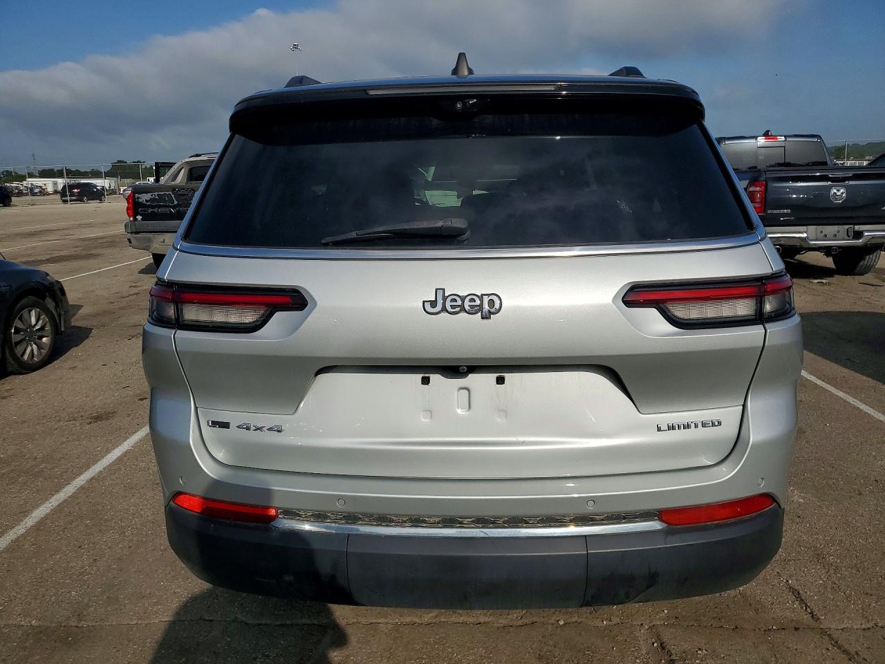 2021 JEEP CHEROKEE
