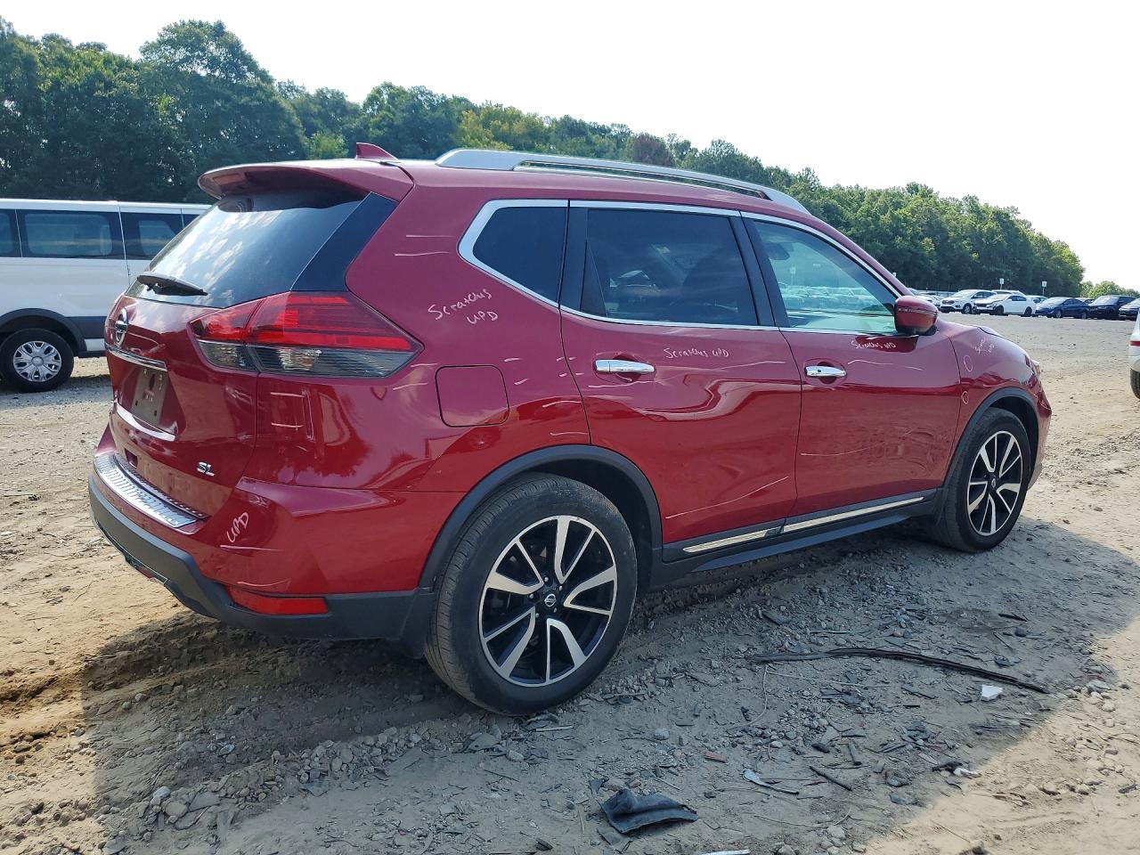 2017 NISSAN ROGUE