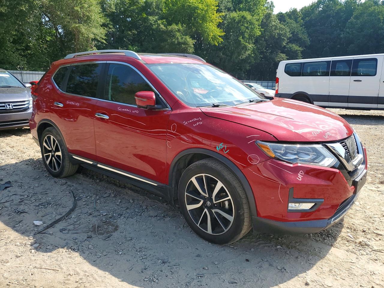 2017 NISSAN ROGUE