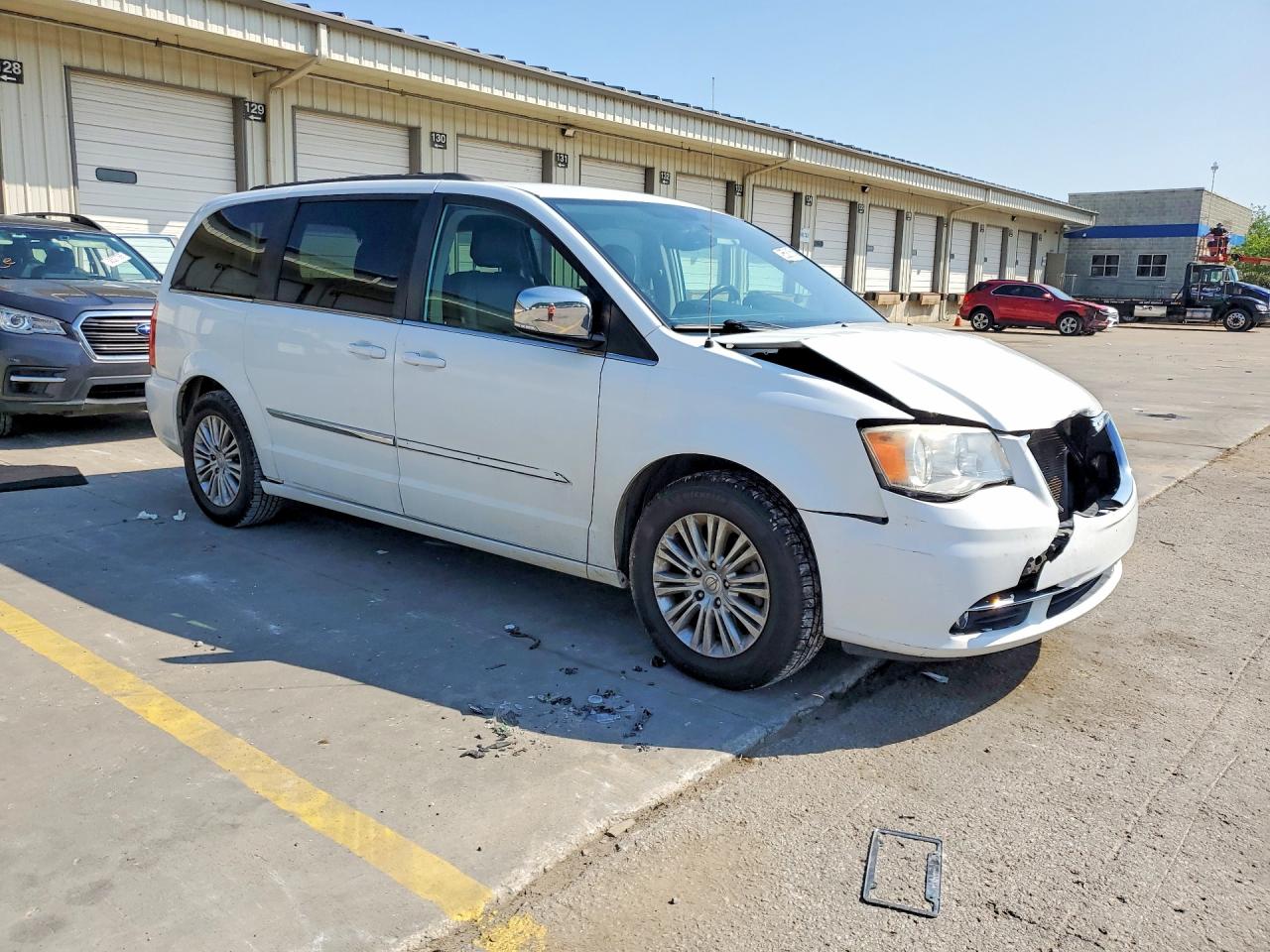 2015 CHRYSLER MINIVAN