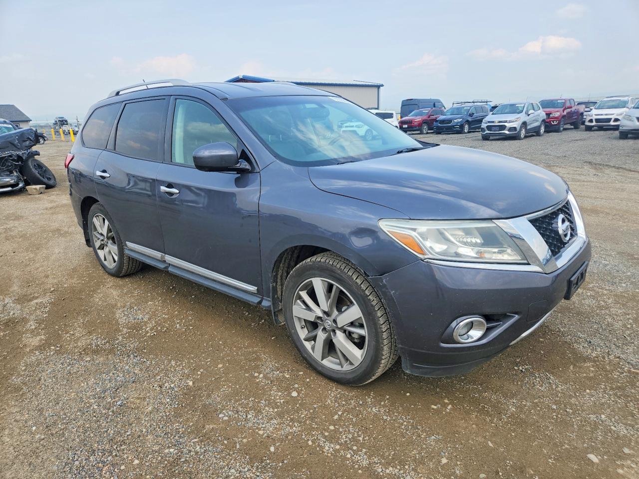 2013 NISSAN PATHFINDER