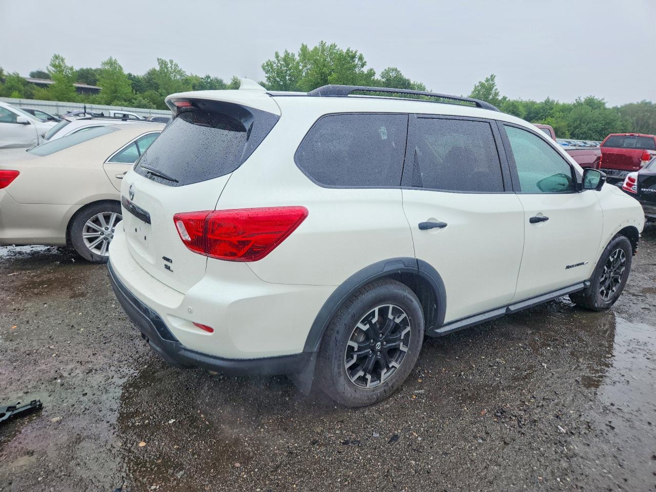 2020 NISSAN PATHFINDER