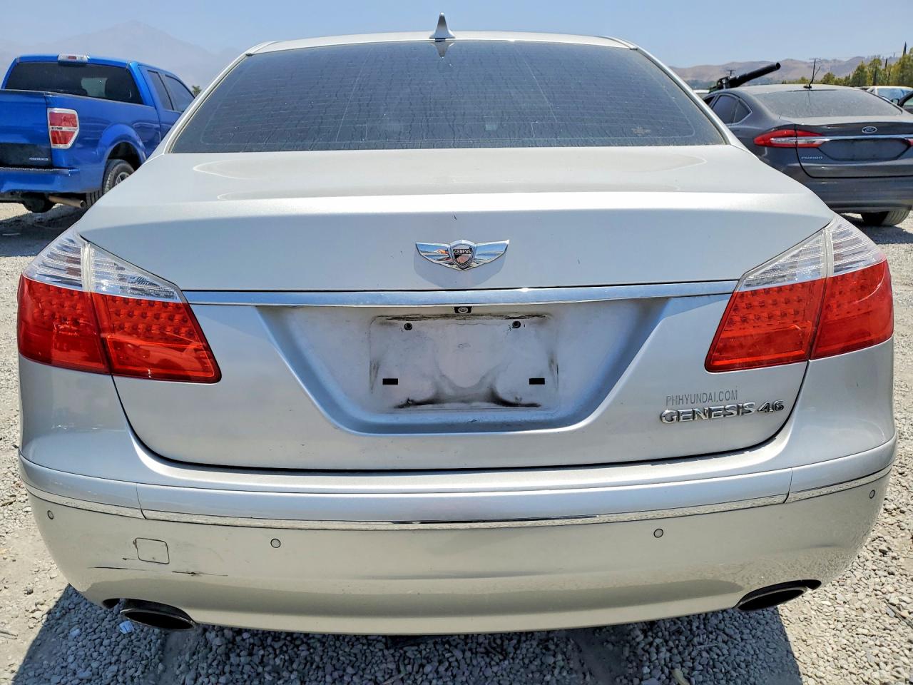 2011 HYUNDAI GENESIS