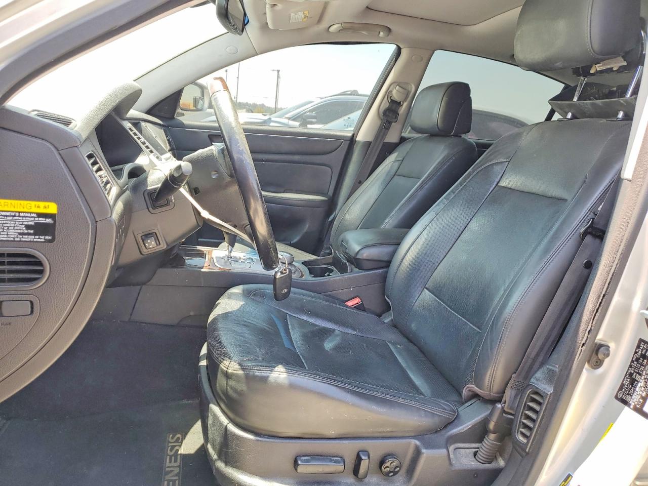 2011 HYUNDAI GENESIS