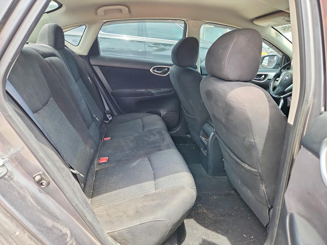 2015 NISSAN SENTRA