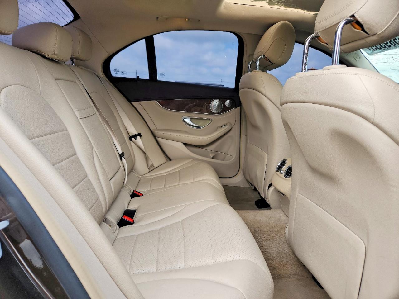 2015 MERCEDES-BENZ C-CLASS