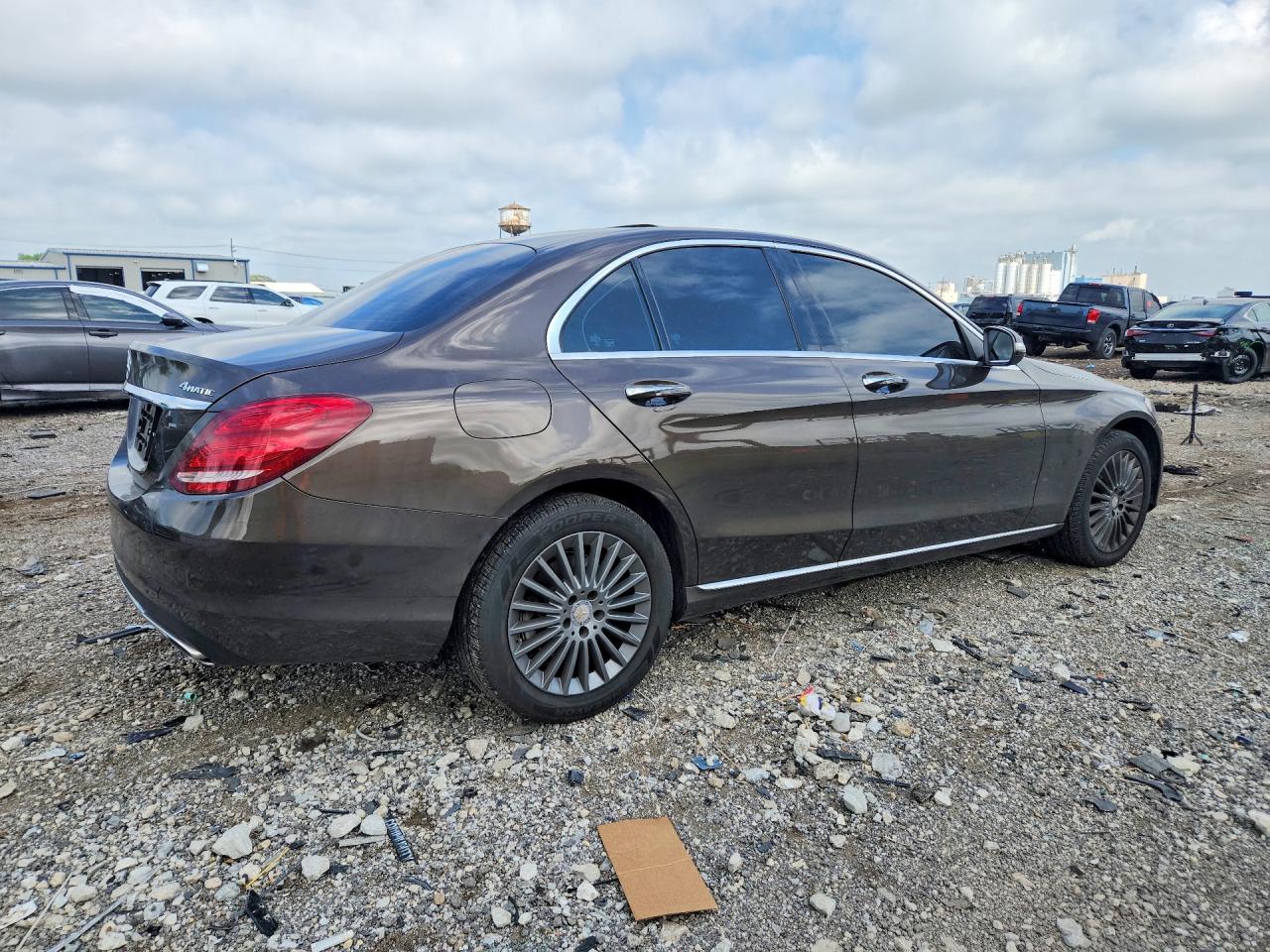 2015 MERCEDES-BENZ C-CLASS