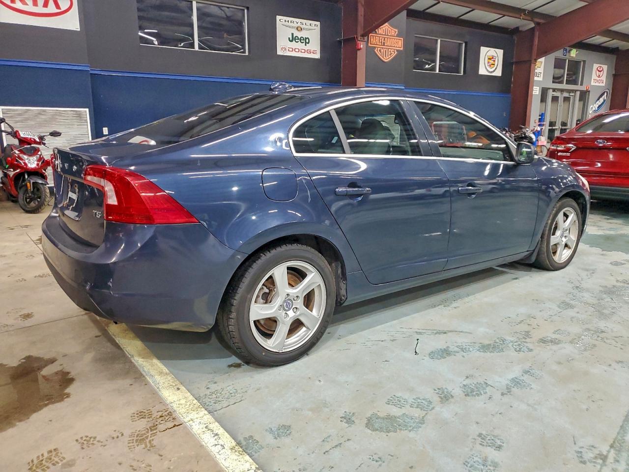 2012 VOLVO S60
