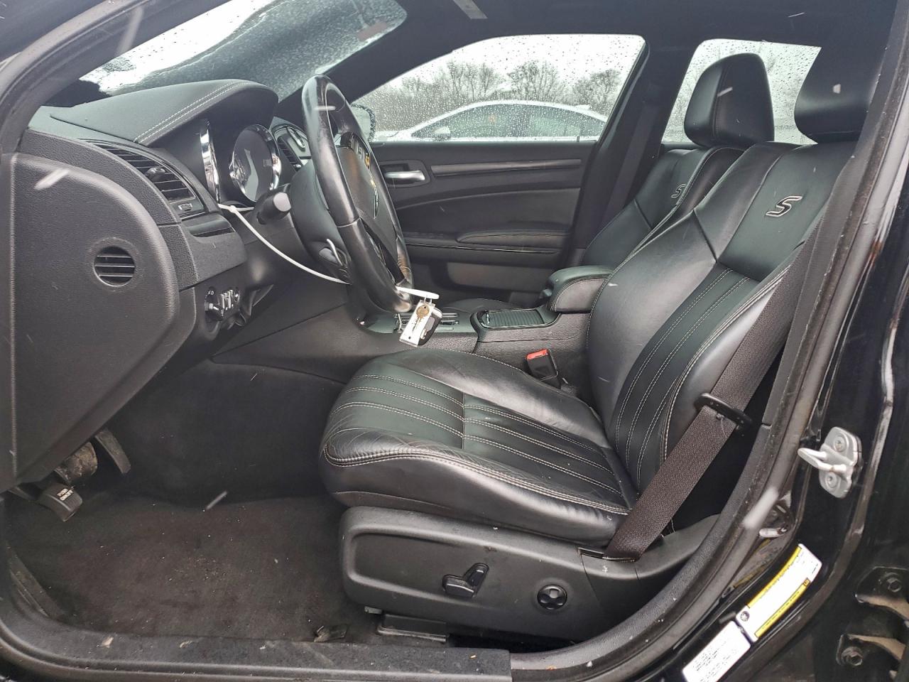 2013 CHRYSLER 300