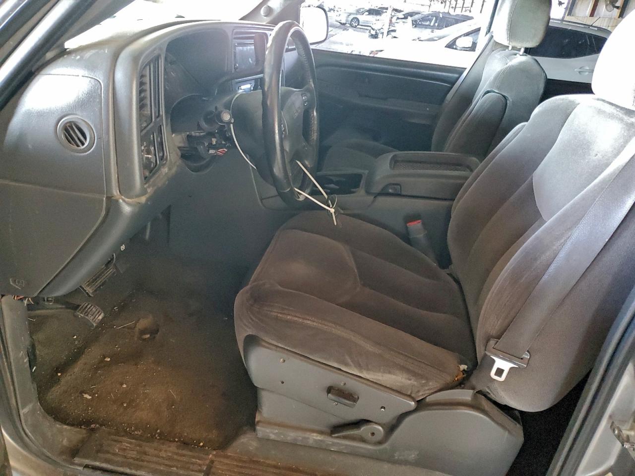 2006 GMC SIERRA