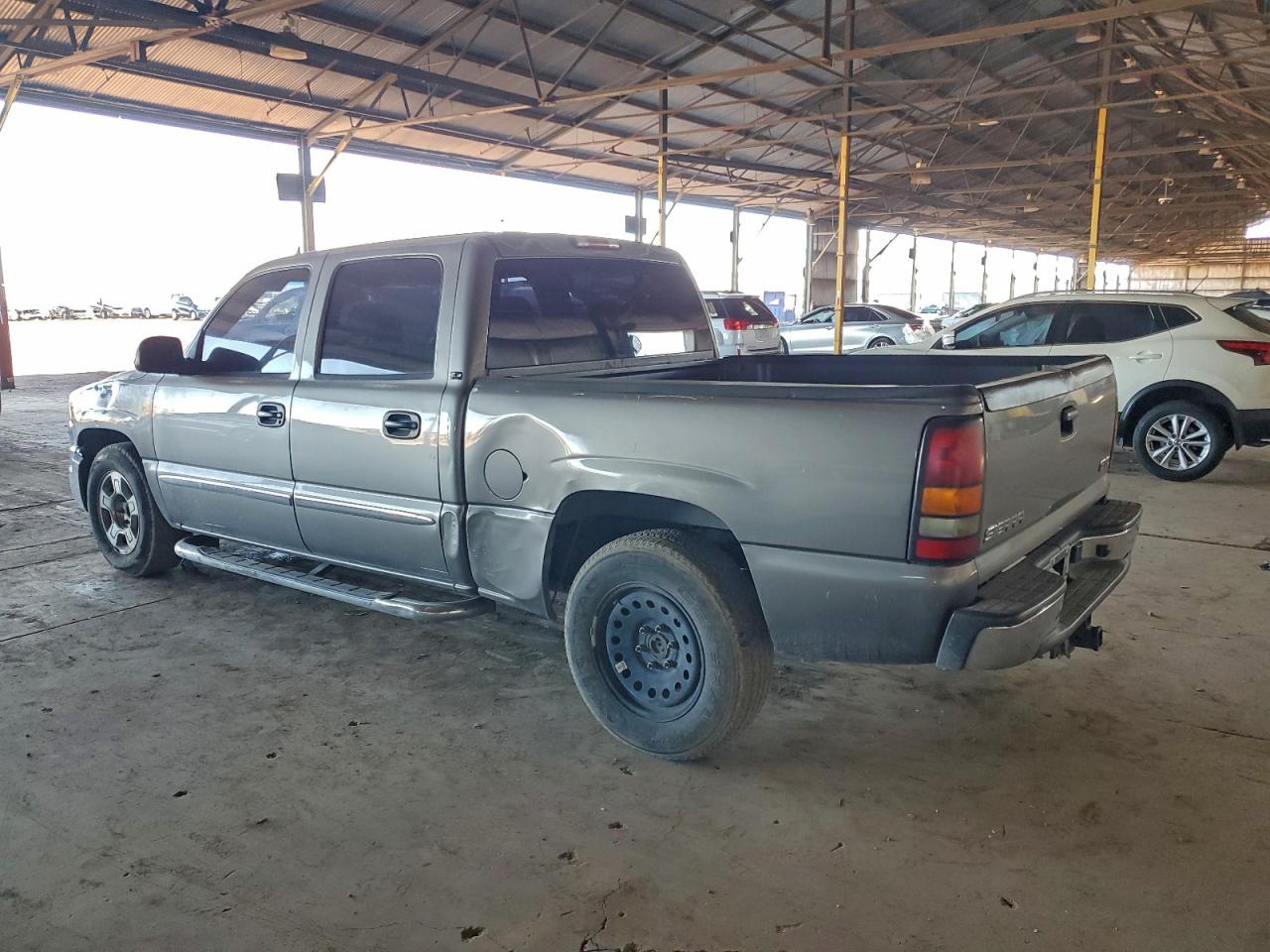 2006 GMC SIERRA