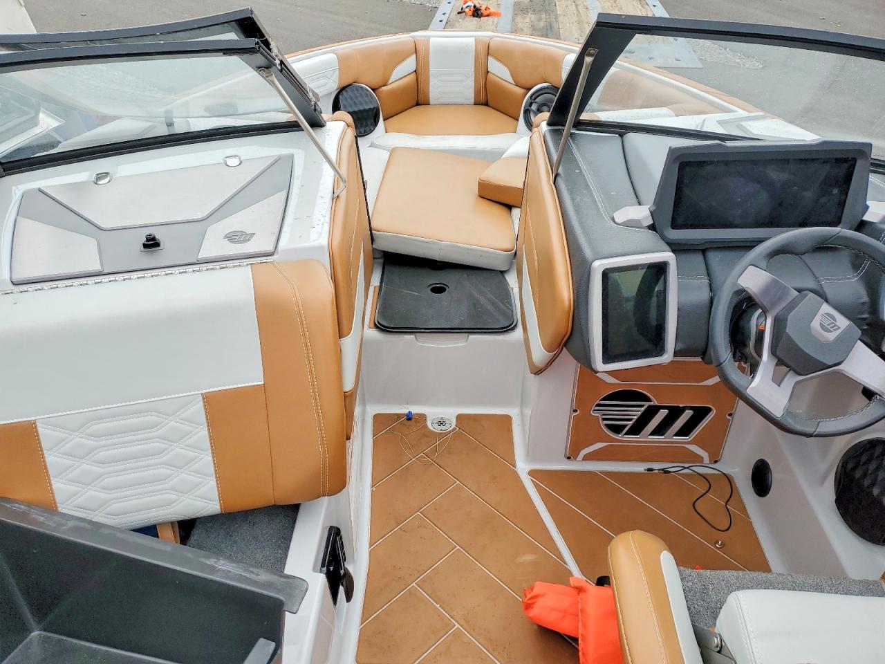 2023 MALIBU WAKESETTER
