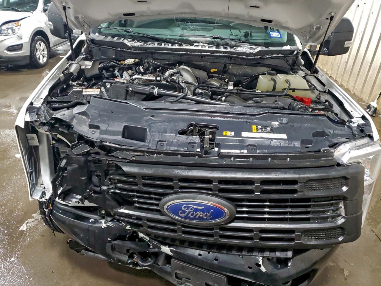 2025 FORD F250