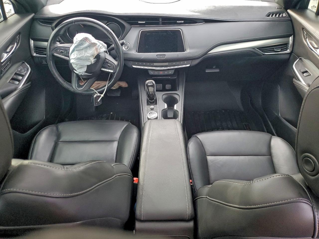 2020 CADILLAC XT4