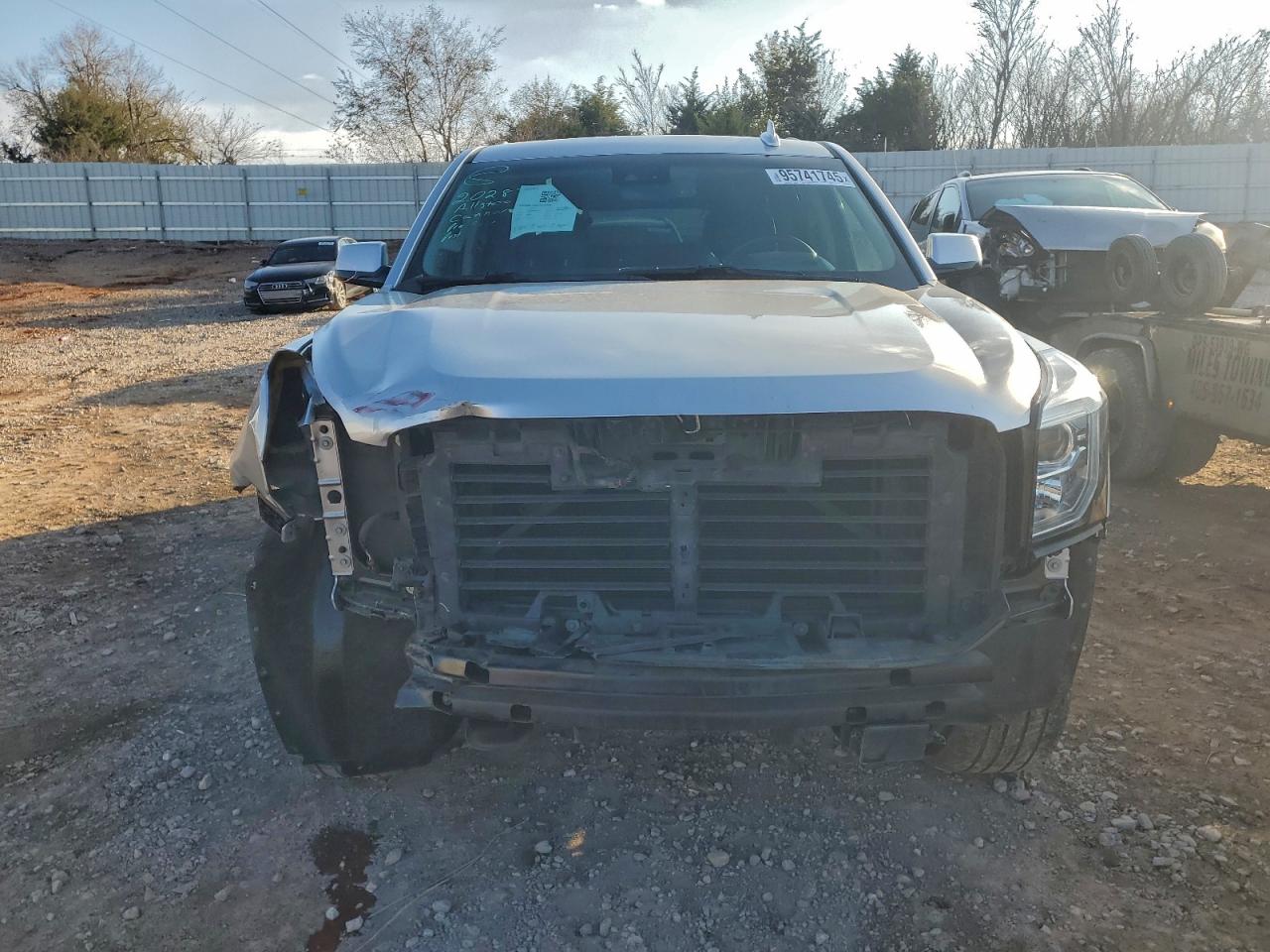 2019 GMC YUKON