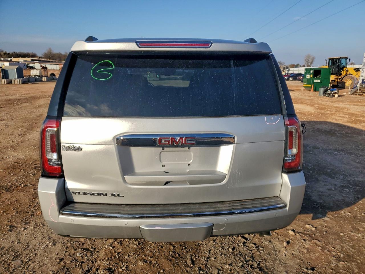 2019 GMC YUKON