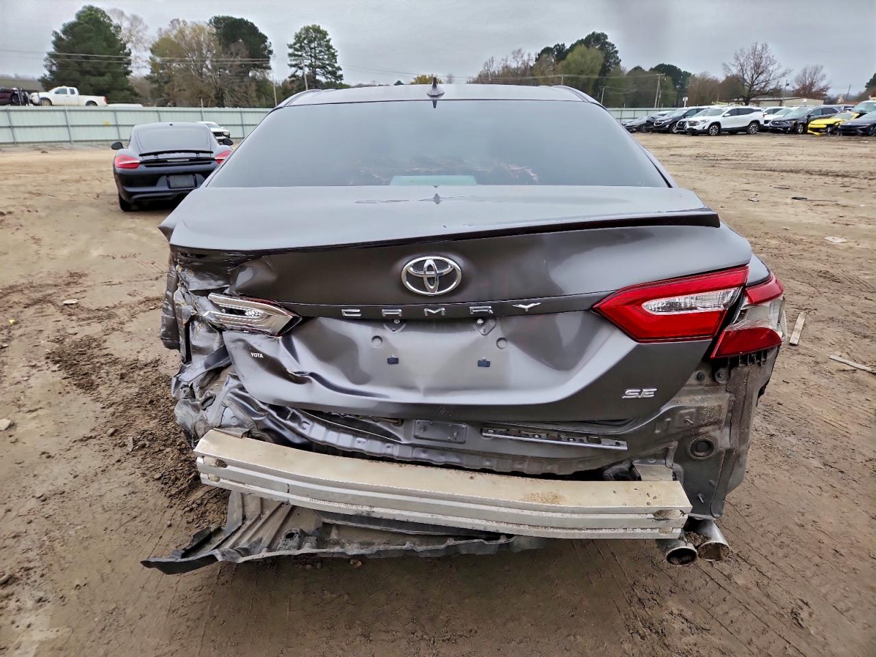 2019 TOYOTA CAMRY