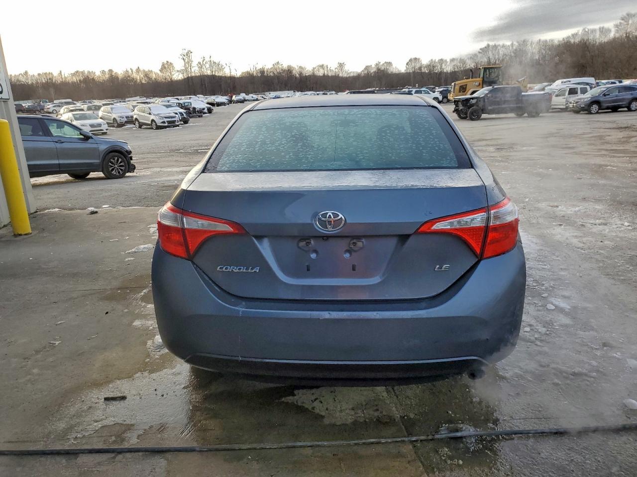 2015 TOYOTA COROLLA