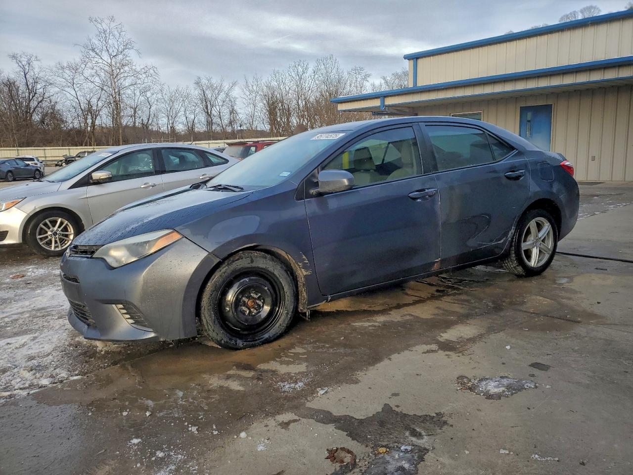 2015 TOYOTA COROLLA