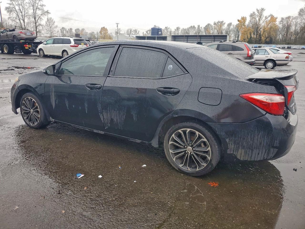 2015 TOYOTA COROLLA