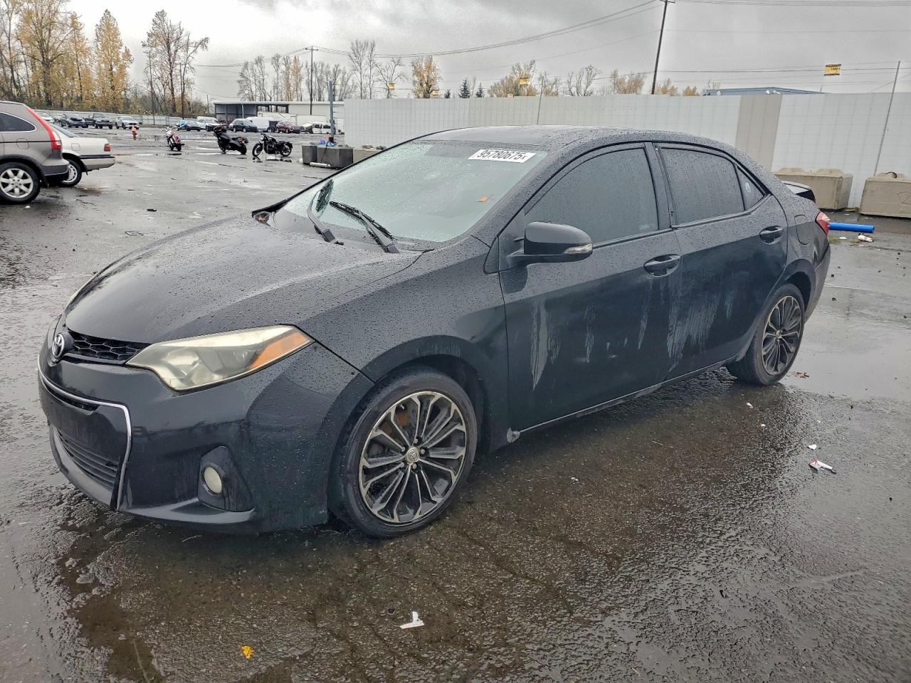 2015 TOYOTA COROLLA