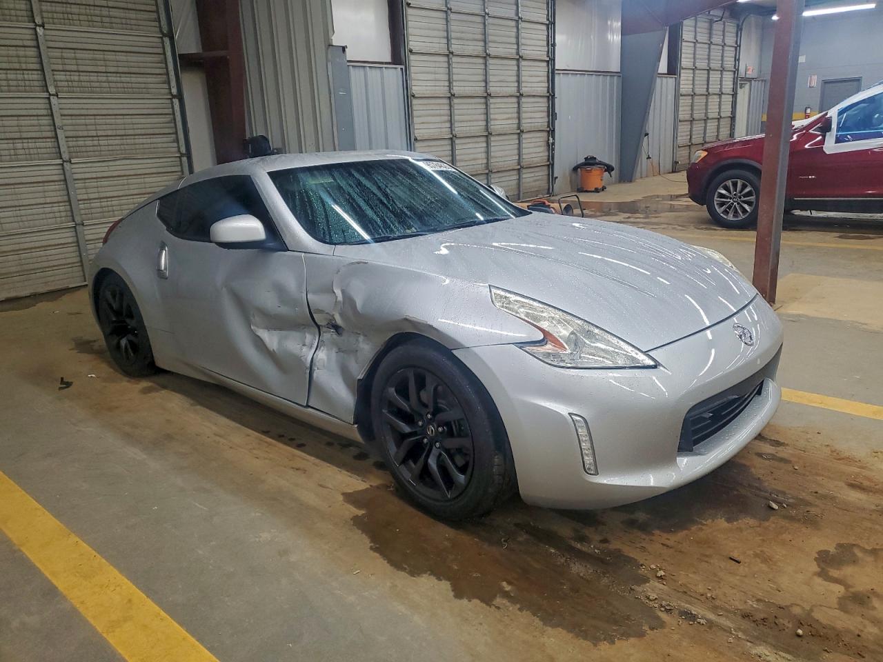 2015 NISSAN 370Z