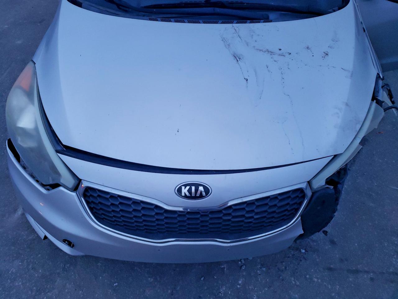 2016 KIA FORTE