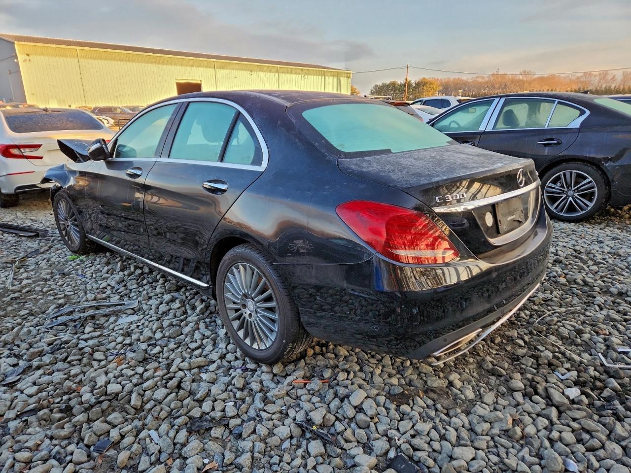 2015 MERCEDES-BENZ C-CLASS
