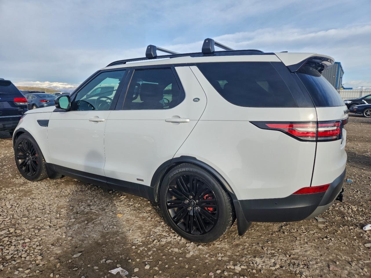 2017 LAND ROVER DISCOVERY