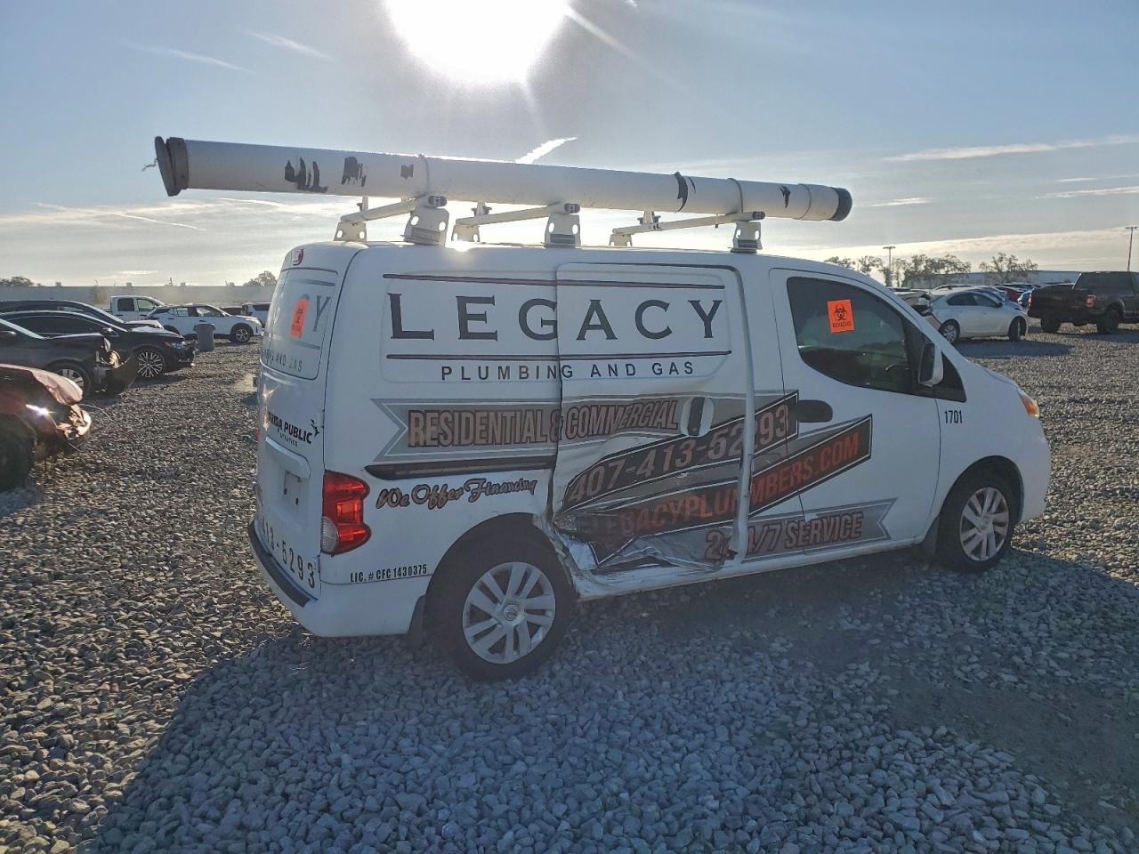 2017 NISSAN NV