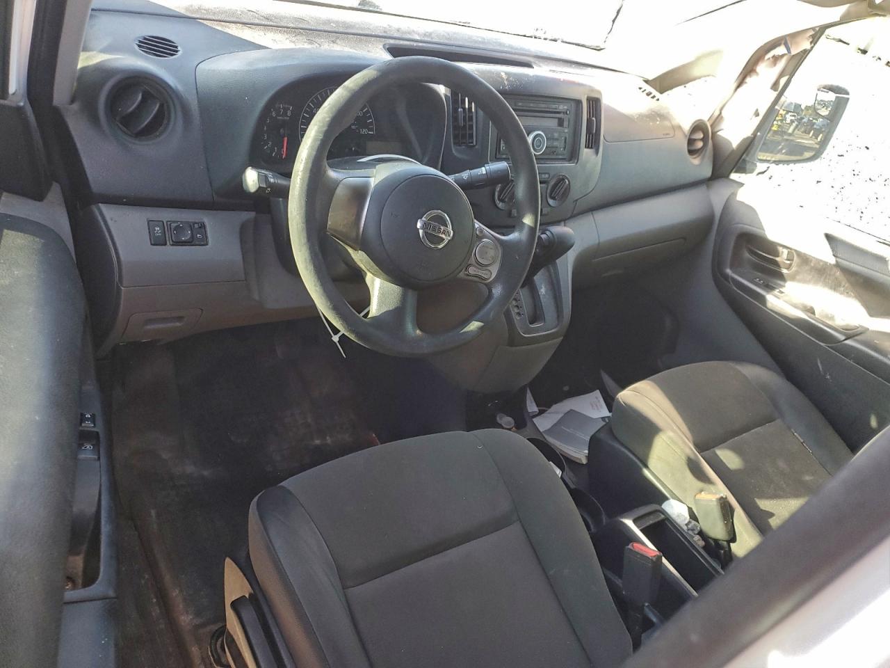 2017 NISSAN NV