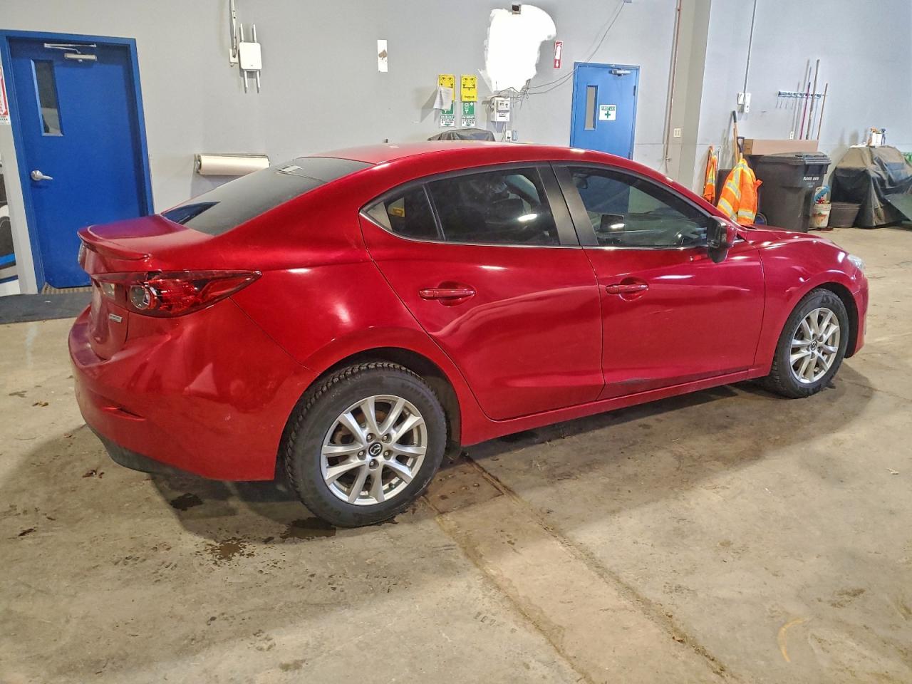 2014 MAZDA 3