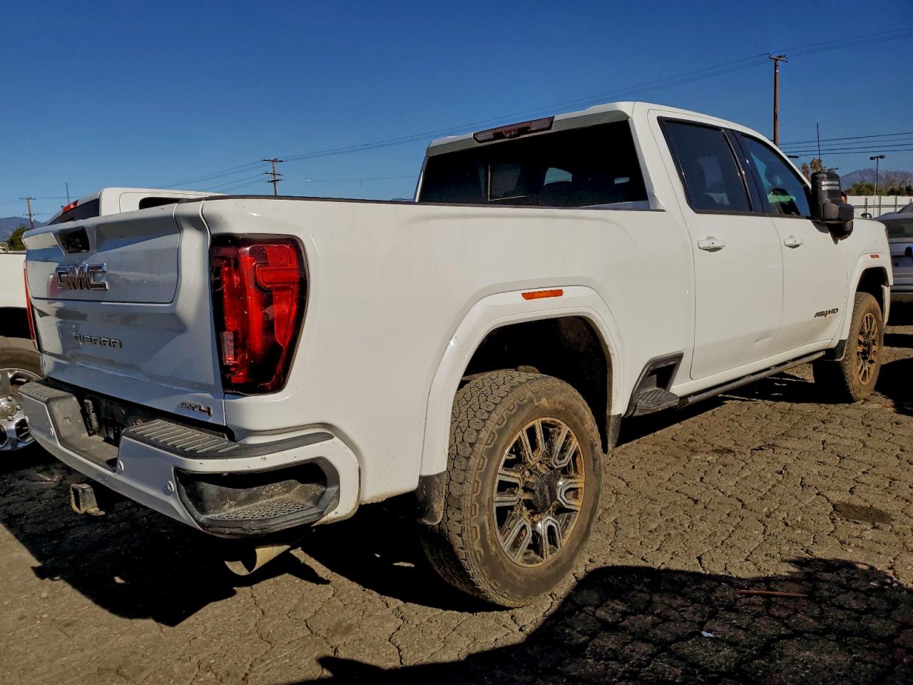 2020 GMC SIERRA
